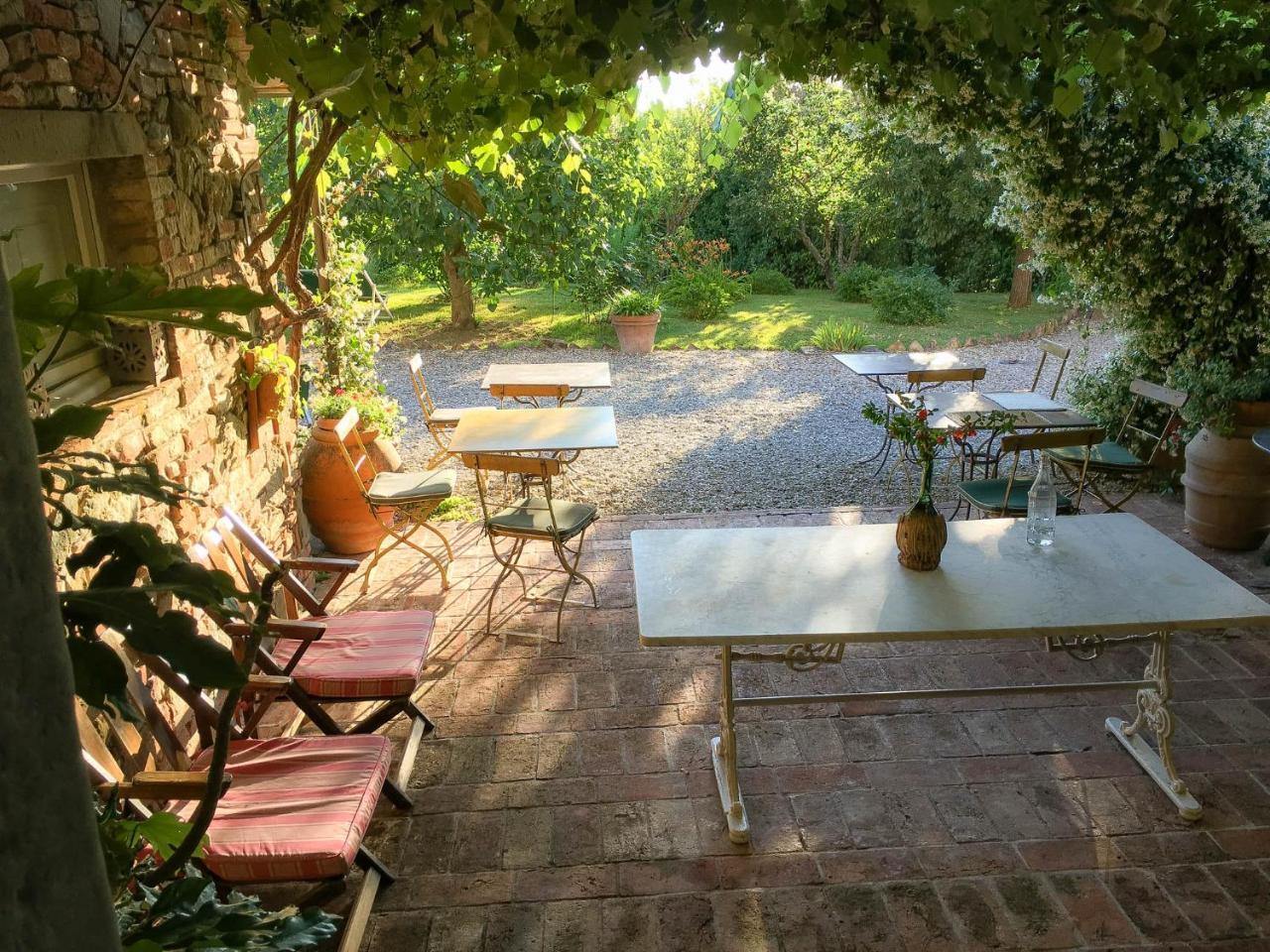Villa La Lodola Foiano Della Chiana Exterior photo